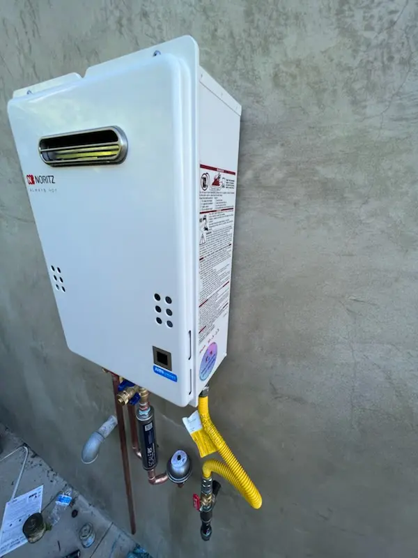 Tankless water heater installation for Gravesboro homes